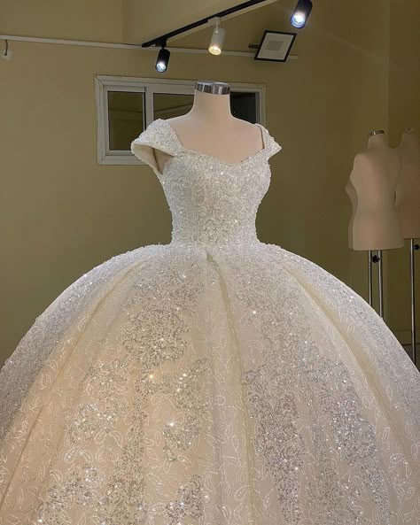 Fairytale Wedding Gown, Wedding Dresses Fairytale, Fairytale Bridal, Sweet Sixteen Dresses, White Quinceanera Dresses, Wedding Dresses Princess Ballgown, Wedding Dresses Cinderella, Pretty Quinceanera Dresses, Sparkle Wedding Dress