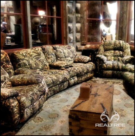 Realtree Camo Couch - it's perfect for mancave.   #realtreecamo #camocouch Camo Living Rooms, Camo Furniture, Camo Home Decor, Camo Life, Home Bar Accessories, Cave Home, Man Cave Home Bar, Realtree Camo, Country Home Decor