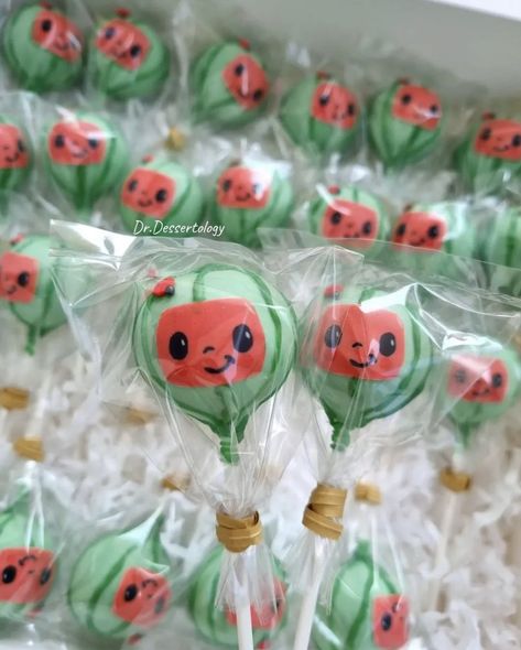 Coco Melon Strawberries, Cocomelon Cake Pops Ideas, Cocomelon Chocolate Covered Pretzels, Cocomelon Candy Apples, Cocomelon Cake Pops, Coco Melon Chocolate Covered Oreos, Strawberry Cake Pops, 2nd Birthday Party For Girl, 1st Birthday Party Decorations