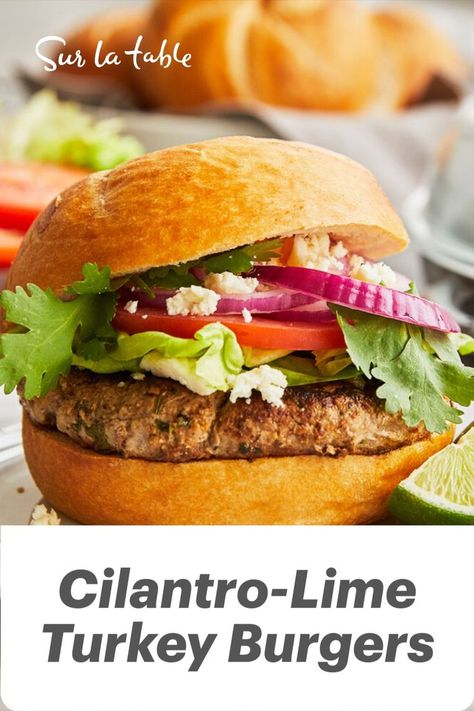 Healthy lunch option: Cilantro-Lime Turkey Burgers. Turkey Burger Recipes Healthy, Burger Alternatives, Cilantro Recipes, Summer Cookout, Turkey Burger Recipes, Turkey Meatloaf, Beach Meals, Turkey Burger, Delicious Burgers