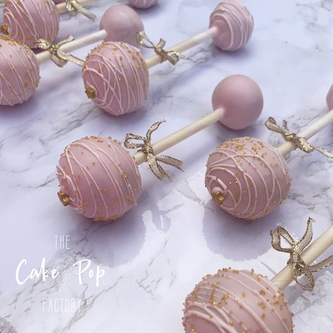 Boho Theme Cake Pops, Dusty Pink Cake Pops, Over The Moon Cake Pops, Cake Pops For Gender Reveal, Cake Pops For Baby Shower Girl, Pink Baby Shower Cake Pops, Baby Shower Cupcakes For Girl, Baby Shower Treats Girl, Baby In Bloom Cake Pops