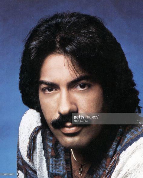 News Photo : Photo of American singer Tony Orlando posed circa... Tony Orlando, Music Do, Photo Photo, American Singers, Still Image, Orlando, Getty Images, Musician, The Outsiders