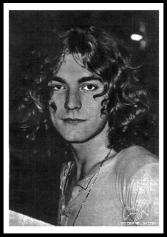 Robert Plant March 1969 Promo Photo removed from LZ website Robert Plant Children, Robert Plant Wife, Robert Plant Quotes, Robert Plant Young, Led Zeppelin Lyrics, Mr Plant, Robert Plant Led Zeppelin, Plant Icon, John Bonham