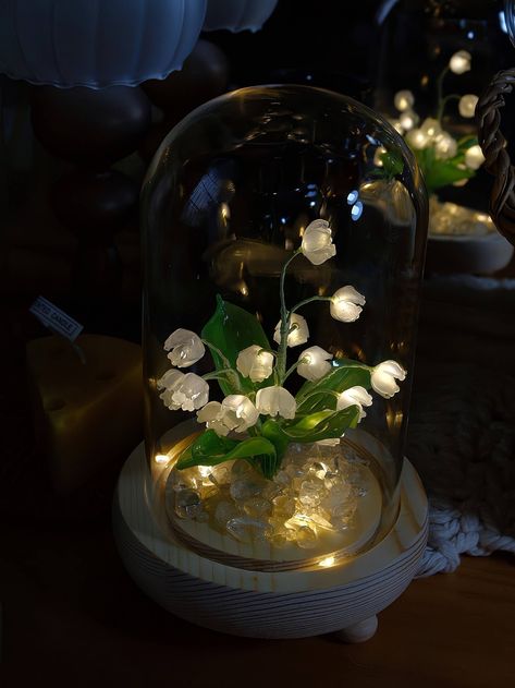 Glass Domes Ideas, Flower Night Light, Cute Night Lights, Deco Studio, Pinterest Diy Crafts, Pretty Princess, Pretty Decor, Product Recommendations, Flower Lights