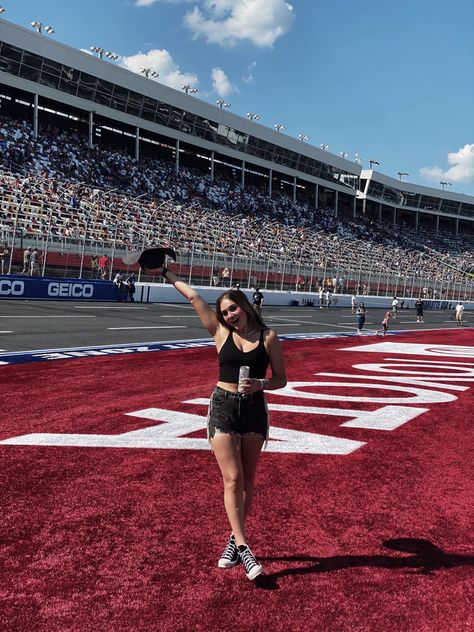 nascar race Nascar Race Outfit, Nascar Wife, Nascar Race Day Outfits, Nascar Aesthetic, Nascar Photos, Coca-cola 600, Race Outfit, Wife Aesthetic, Race Day Outfits