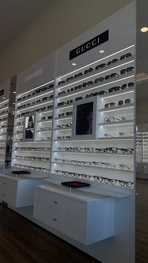 Opticals Showroom, Optical Shop Interior Design, Eyewear Shop Design, Store Counter Design, Mobile Shop Design, Eyewear Store Design, Down Ceiling Design, Wall Unit Designs, Eyewear Display