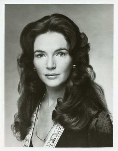 Fionnula Flanagan Fionnula Flanagan, Fake Images, Irish Women, Star Actress, Old Hollywood Stars, Wise Women, Stars Then And Now, Irish Men, Vintage Hollywood