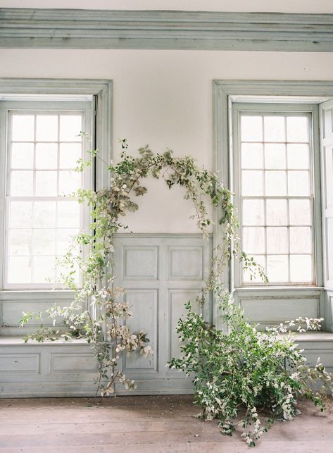 Romantic bridals at a stately historic home in Virginia | Virginia Wedding Inspiration | Gallery | Item 44 Wild Floral Arrangements, Romantic Wedding Receptions, Lovely Wedding Dress, Ceremony Design, Pretty Wedding Dresses, Amazing Wedding Dress, Cute Wedding Dress, Gorgeous Wedding Dress, Virginia Wedding