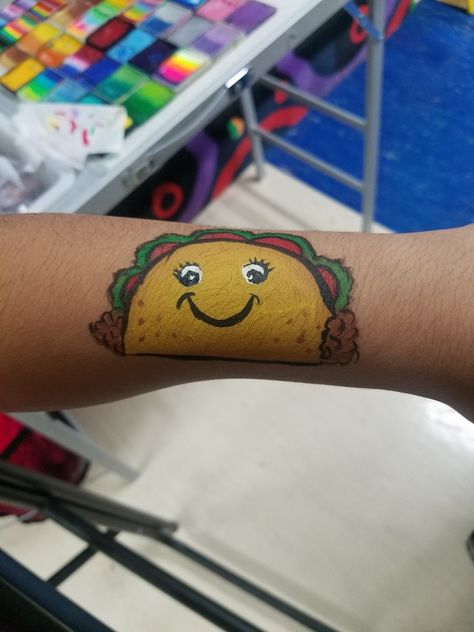 Taco face painting Hispanic Heritage Face Painting, Cinco De Mayo Face Painting Ideas, Childcare Crafts, Taco Birthday, Funny Farm, Easy Mexican, Face Painting Designs, Hispanic Heritage, Painting Designs