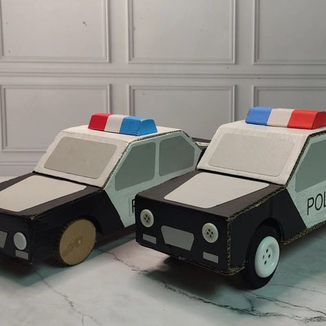 Police Car Cardboard, Police Party, Cardboard Car, Cardboard Toys, Army Colors, Diy Mobile, Creative Activities For Kids, Car Projects, Manualidades Diy