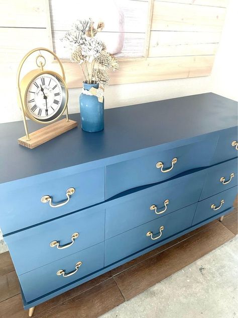 Local buyers only ( Dallas, Tx) This solid wood 9 drawer dresser is all ready to go! Completely refinished in Lilly Moon Paint in dark blue The drawers all slide perfectly, are dovetailed and have original hardware . These drawers have great storage! Dimensions: 56" wide x 34" tall x 18" deep. Blue Dresser, 9 Drawer Dresser, Moon Painting, Bedroom Furniture Dresser, Drawer Dresser, Dresser Drawers, Storage Unit, Dallas Tx, Bedroom Furniture