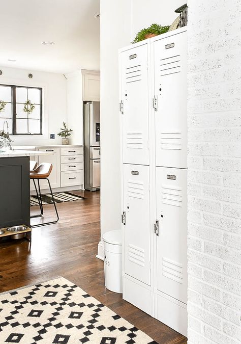 Painted Mudroom, Mudroom Addition, Vintage Leather Chairs, Vintage Lockers, Mudroom Lockers, Mudroom Decor, Metal Lockers, Funky Junk, Farmhouse Charm