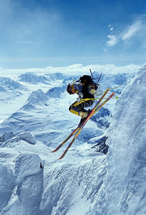 American extreme skier Scott Schmidt jumps in while making a first descent in the Chugach Mountains, near Valdez Alaska. Knitting Party, Ski Bums, Extreme Adventure, Backcountry Skiing, Go Skiing, Winter Sport, Adventure Sports, Snow Sports, Snow Skiing