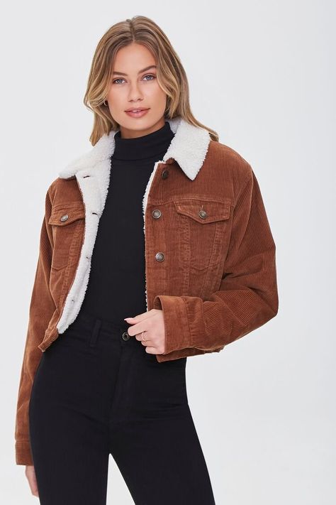 Carefree Fashion, Denim Jacket Fashion, Corduroy Fabric, Mode Online, Trucker Jacket, Corduroy Jacket, Fall Wardrobe, Soft Texture, Polished Look