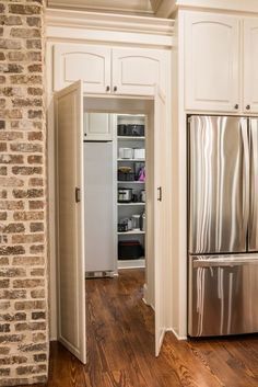 Pantry Interior, Hidden Pantry, Interior Design Minimalist, French Country House Plans, French Country Kitchens, French Country Design, Kitchen Pantry Design, Hidden Rooms, French Country Kitchen