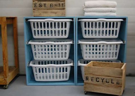 Build Stackable Laundry Basket Storage Stackable Laundry Baskets, Laundry Basket Dresser, Stackable Laundry, Diy Laundry Basket, Laundry Room Hacks, Laundry Basket Storage, Small Laundry Room Organization, Room Storage Diy, Diy Organizer