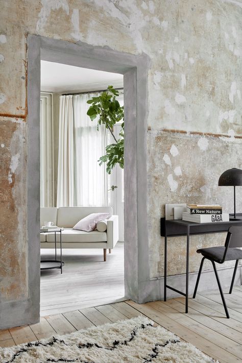 Memories of Summer with Broste Copenhagen SS20 – Curate & Display – Nordic Interiors and Lifestyle Blog Copenhagen Apartment, Nordic Interiors, Curved Furniture, Copenhagen Design, Modern Rustic Homes, Mediterranean Decor, Broste Copenhagen, Metal Side Table, Nordic Interior