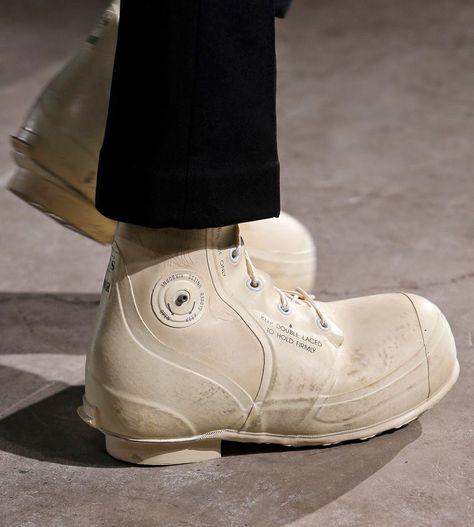 Adidas x Raf Simons Raf Simons Shoes, Bunny Boots, Raf Simmons, Military Shoes, Shoe Art, White Boots, Raf Simons, Wedge Sneaker, Timberland Boots