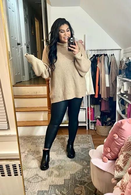 Casual winter outfit — oversized sweater and Spanx! And the comfiest lane Bryant Chelsea boots, size down. Follow for more winter fashion, winter outfit ideas, holiday style, holiday outfit ideas, Thanksgiving outfits, midsize outfits, size 14 outfits, and size 12 outfits from queencarlene. Thanksgiving Outfits Midsize, Midsize Casual, Size 10 Outfits, Size 12 Outfits, Outfits Everyday, Midsize Outfits, Mid Size Fashion, Booties Outfit, Thanksgiving Outfits