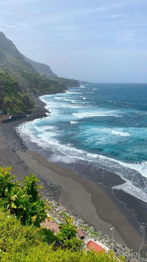 Tenerife Beaches, Tenerife Beach, Beach Sunset Wallpaper, Wellness Retreat, Sunset Wallpaper, Dream Holiday, Summer 24, Holiday Inspiration, Canary Islands