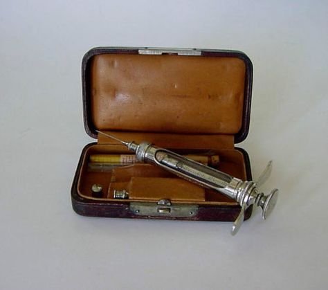 Antique Syringe Antique Syringe, Mechanical Gadgets, Victorian Doctor, Surgical Needle, Medical Antiques, Vintage Nursing, History Illustration, Susanoo Naruto, Nurse Aesthetic