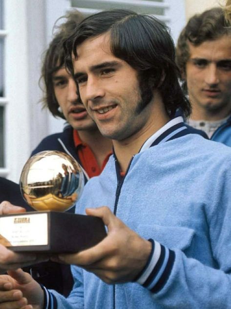 Gerd Müller, Germany National Football Team, Gerd Muller, Germany Team, Football Legends, Fc Bayern Munich, Munich Germany, Bayern Munich, Dream Team