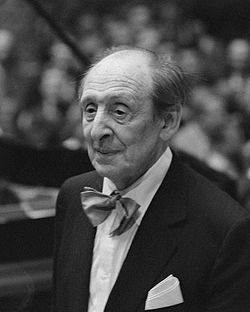 Vladimir Horowitz - Wikipedia Vladimir Horowitz, Arthur Rubinstein, Famous Composers, Classical Musicians, People Of Interest, Music Library, Walk Of Fame, Music Fashion, All Music