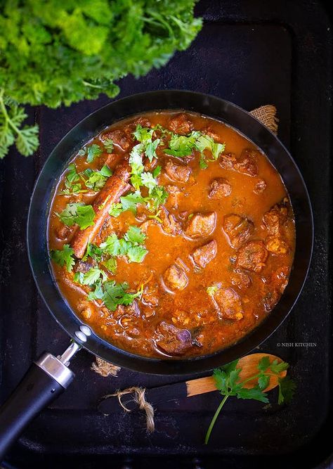 Slow Cooker Indian Beef Curry | Video Curry Beef Recipes Slow Cooker, Indian Beef Curry, Slow Cooker Indian, Beef Korma, East Recipes, Beef Curry Recipe, Middle East Recipes, Slow Cooked Meat, Curry Recipes Indian