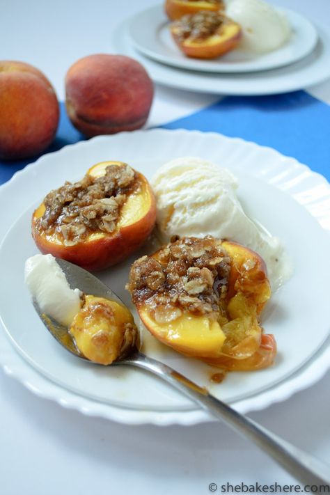 Baked Peaches With Crumble, Baked Peaches With Oat Crumble, Baked Oatmeal With Peaches, Leftover Peaches, Peach Baked Oatmeal Recipes, Peach Baked Oatmeal Healthy, Peach Cobbler Single Serving, Yogurt Overnight Oats, Non Chocolate Desserts