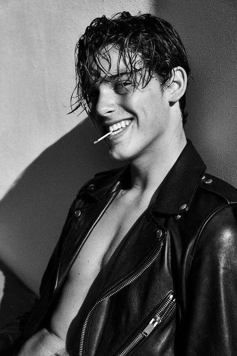 Damon Torrance • Devil’s Night Devil's Night Penelope Douglas, 얼굴 드로잉, Bad Boy Aesthetic, 사진 촬영 포즈, Cameron Dallas, Photography Poses For Men, Alam Semula Jadi, Poses For Men, Model Poses