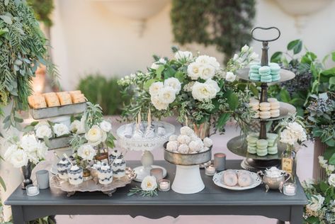 Elegant Dessert Table, Elegant Garden Wedding, Dessert Bar Wedding, Blue Desserts, Blue Photography, Elegant Garden, Botanical Gardens Wedding, Garden Wedding Inspiration, Wedding Dessert Table