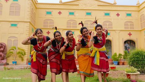 sambalpuri dance of odisha #folk_dance_of_odisha Sambalpuri Dance, Odisha Dance, Dance Of India, Dance Paintings, Folk Dance, India, Quick Saves