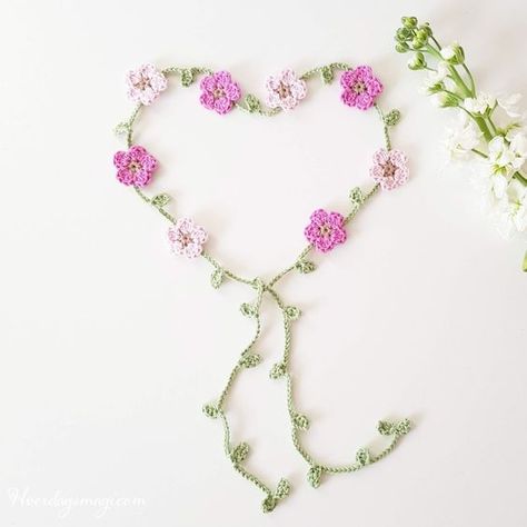 HVERDAGSMAGI: Midsummer floral headband, crochet pattern Crochet Flower Hair Garland, Crochet Hair Garland, Crochet Flower Crown Pattern, Crochet Flower Vine Pattern, Crochet Floral Garland Free Pattern, Crochet Floral Headband, Crochet Flower Vine Pattern Free, Crochet Daisy Chain Pattern Free, Crochet Flower Crown Pattern Free