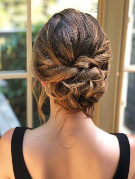 Fancy Bun Hairstyles Prom, Dance Hair Updo, Homecoming Updos For Medium Length Hair, Hoco Hair Styles Medium Length, Grad Hair Updo, Medium Length Hair Styles Formal Event, Cute Hairstyles For Formal, Prom Hairstyles For Long Hair Updo, Homecoming Dance Hair