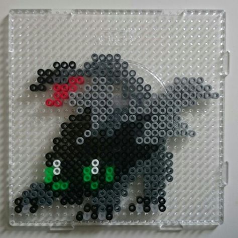 Toothless - how to train your dragon Hama Beads. How To Train Your Dragon Perler Beads, Hamma Beads Ideas, Perler Art, Hama Beads Design, Diy Perler Bead Crafts, Diy Perler Beads, Melting Beads, Train Your Dragon, Pixel Art Pattern