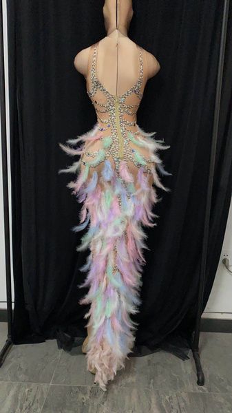 Evening Bodycon Dress, Feather Costume, Drag Ideas, Catwalk Dress, Greek Goddess Dress, Theme Carnaval, Women Club Dresses, Prom Birthday, Bodycon Evening Dress