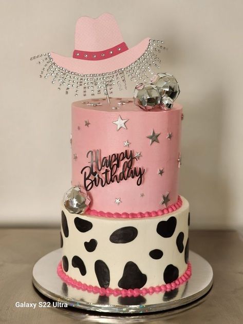 Cowgirl Cakes Birthday, Disco Cowgirl Cake, Cowgirl Birthday Party Decorations, Cowgirl Birthday Outfit, Cowgirl Decorations, Cowgirl Birthday Cakes, Dolly Parton Birthday, 28th Birthday Ideas, Cowgirl Party Decorations