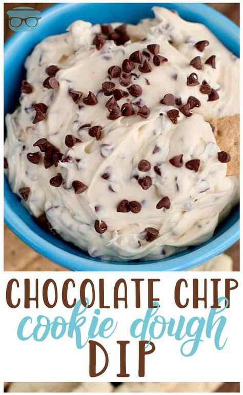 Volleyball Snacks, Dnd Food, Chocolate Chip Cookie Dough Dip, Cookie Dough Dip Recipe, Sweet Dip, Chocolate Chip Dip, Oreo Fluff, Brown Sugar Butter, Cookie Dough Dip