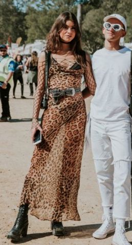 Safari Festival Outfit, Beige Festival Outfit, Slip Dress Festival Outfit, Jungle Rave Outfit, Forest Rave Outfit, Nocturnal Wonderland Outfits, Lightning In A Bottle Festival Outfit, Old Coachella Outfits, Animal Print Festival Outfit