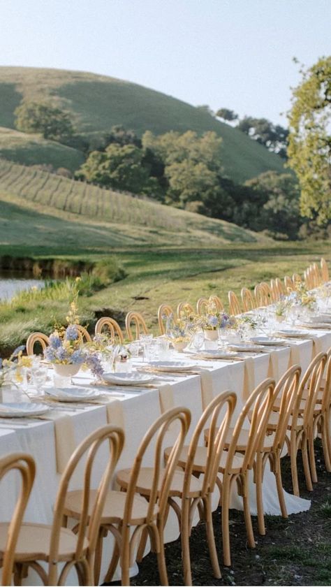 Array Creative Design, Family Style Seating Wedding, Santa Ynez Wedding, Long Table Wedding, Santa Ynez Valley, Field Wedding, Reception Dinner, Santa Ynez, Ethereal Wedding