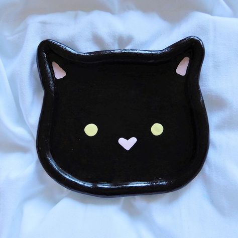 Clay Jewellery Holder, Cat Clay, Painting Jewelry, Easy Clay Sculptures, Clay Dish, Clay Plates, Diy Air Dry Clay, Sculpture Art Clay, Air Dry Clay Projects