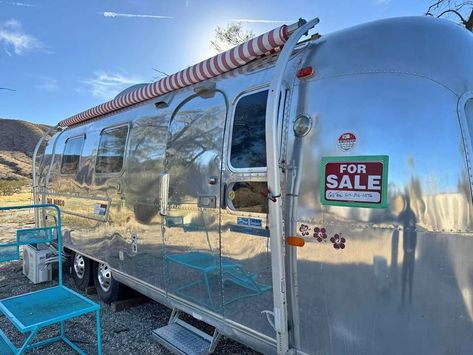 1971 Overlander Land Yacht Airstream For Sale By Owner Lightweight Trailers, Airstream Flying Cloud, Land Yacht, Airstream For Sale, Borrego Springs, Airstream Trailers For Sale, Aircraft Parts, Vintage Rv, Vintage Airstream