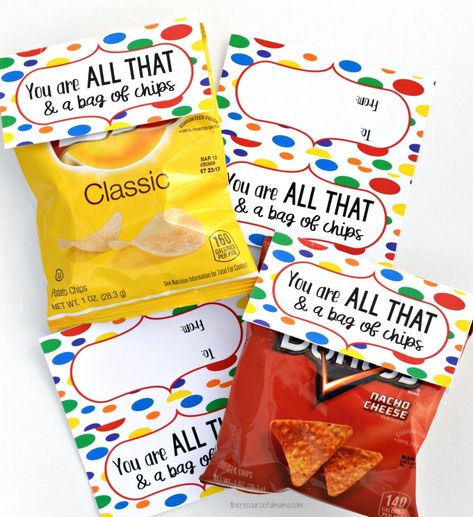 Chips and "You Are All That & a Bag of Chips" cards make are simple, quick, inexpensive, and kid approved Valentines for older kids. Valentines For Older Kids, Bag Of Chips, Appreciation Printable, Printable Valentines Cards, Kids Bag, Free Printable Gift Tags, Preschool Valentines, Valentine's Day Printables, Free Gift Tags