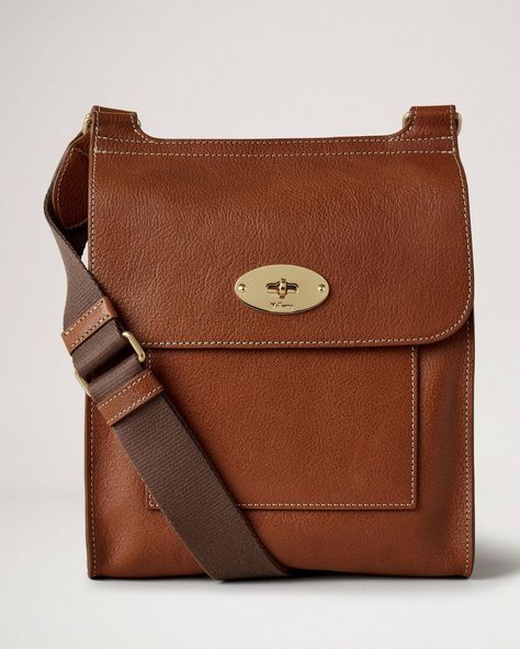 Antony | Oak Legacy NVT | Women | Mulberry Crossover Bag, Dream Gift, Colored Leather, How To Dye Fabric, Classic Leather, Small Leather Goods, Vegetable Tanned Leather, Beautiful Bags, Leather Working