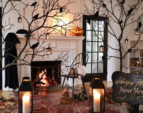 Sleepy Hallow Decorations, Sleepy Hollow Halloween Decorations, Sleepy Hollow Decor, Sleepy Hollow Party, Halloween Greenhouse, Witchy Party, Sleepy Hollow Halloween, Ghost Kitchen, Sleepy Hallow