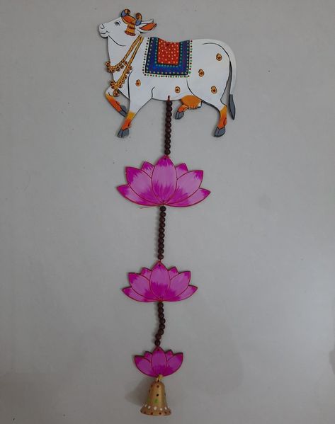 Pichwai Cow, Pooja Decor, Pichwai Painting, Lippan Art, Pichwai Paintings, Hanging Home Decor, Wall Hanging Decor, Painting Wall, Hanging Wall Decor