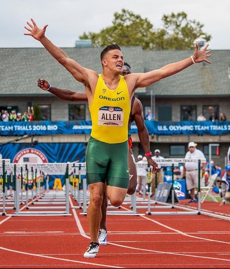 Devon Allen, Olympic Gold Devon Allen, Olympic Team, Rio 2016, Men In Uniform, Sports Photos, Athletic Men, Track And Field, Male Body, Devon