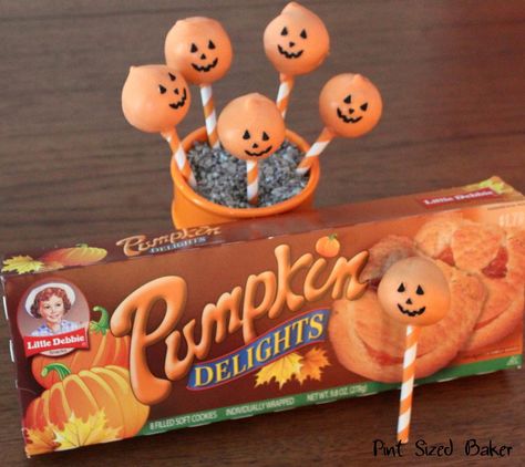 Pint Sized Baker: Little Debbie Pumpkin Pie Cake Pops Pumpkin Pie Cake Pops, Pie Cake Pops, Leftover Pumpkin Pie, Fall Cake Pops, Little Debbie Snack Cakes, Pumpkin Cake Pops, Delicious Halloween Treats, Pumpkin Pie Cake, Debbie Snacks