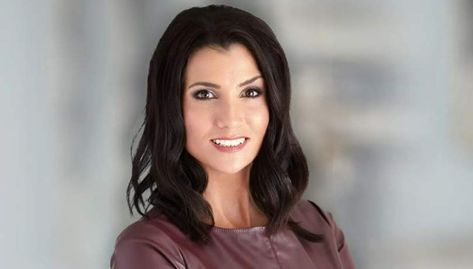 Dana Loesch Dana Loesch, Webster University, Louise Thompson, Snap Out Of It, Tv Host, Olivia Palermo, Brown Hair Colors, Tv Stars, Body Measurements