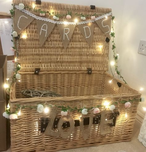 Basket For Wedding Cards, Wedding Card Basket Ideas, Wedding Card Box Ideas Diy, Card Basket Wedding, Wedding Money Box Ideas, Card Basket Ideas, Card Box Ideas Diy, Wedding Card Basket, Wedding Card Box Ideas